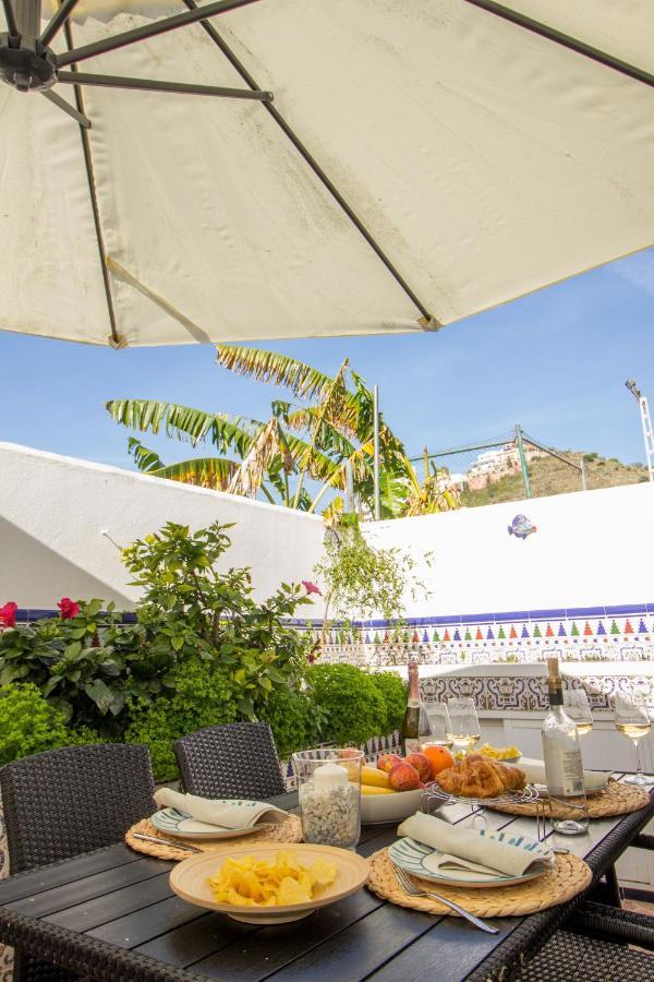 A Cozy And Elegant Townhouse Across The Beach Torre de Benagalbon Exterior photo